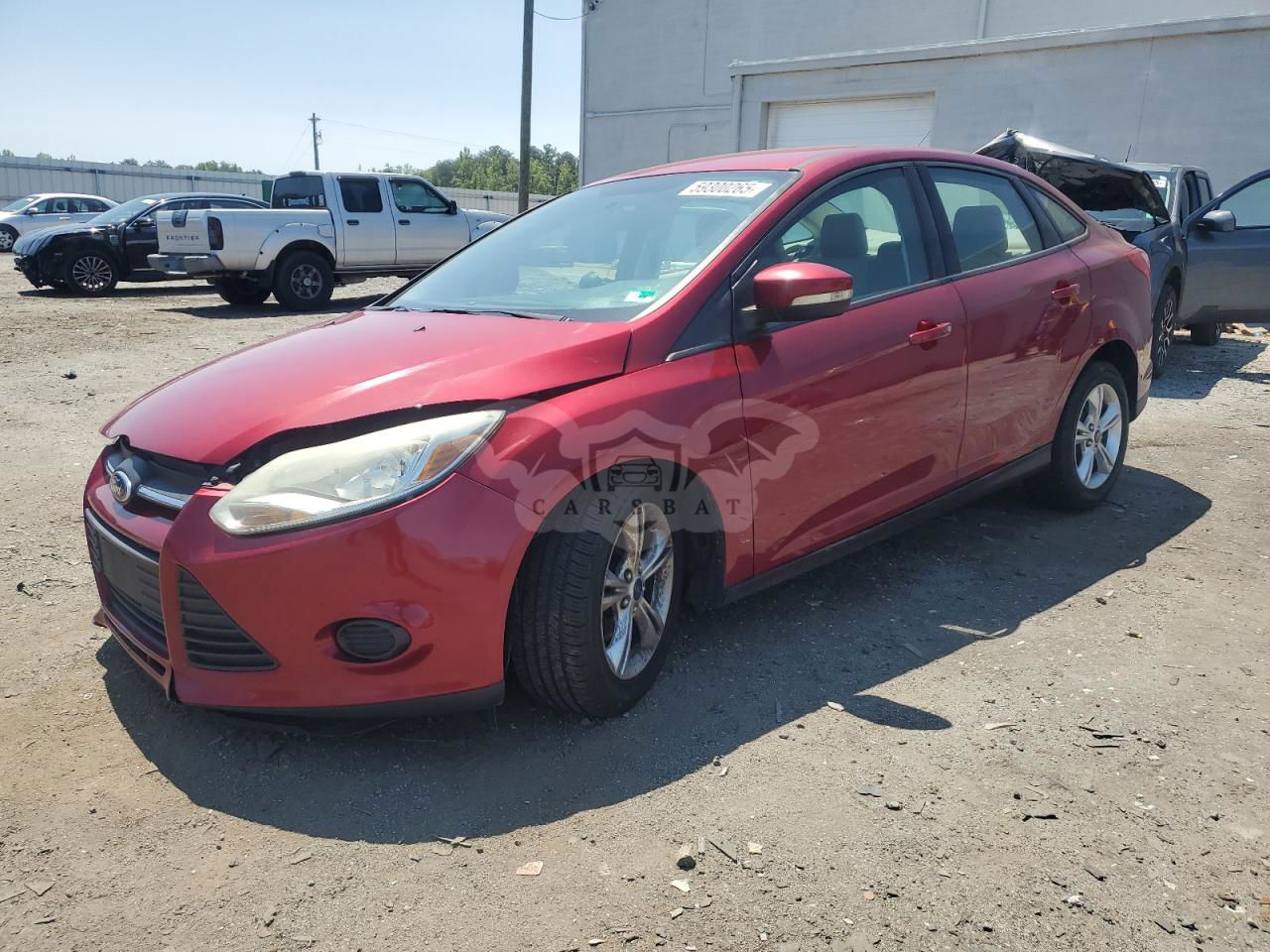Ford Focus SE 2.0L  4 2014