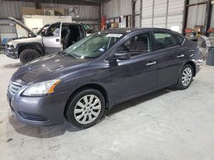Nissan Sentra S 1.8L 4 2015