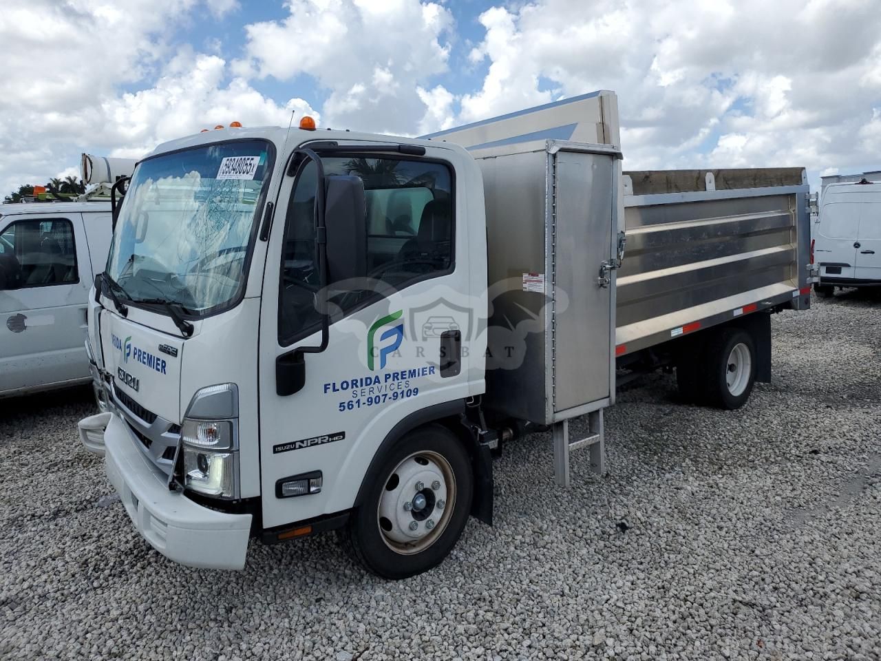 Isuzu NPR 6.6L 8 2024