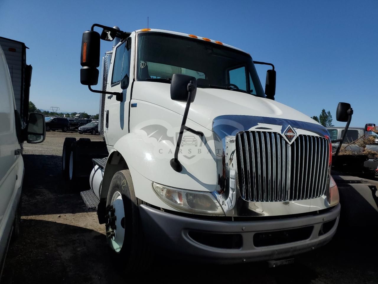 International TranStar / 8000 Series 8600 11.0L 6 2013