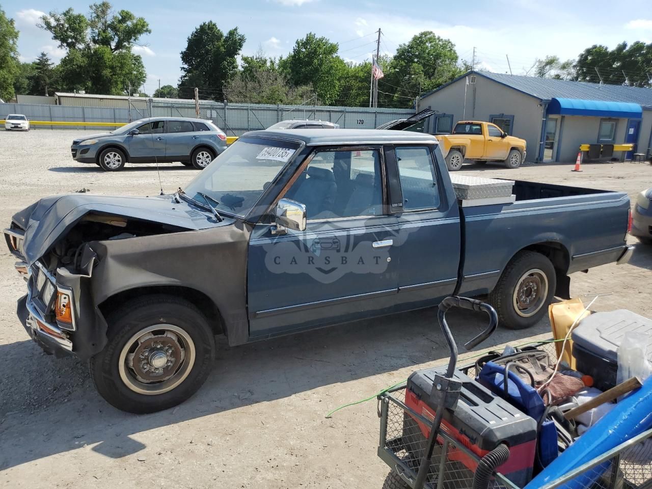 Nissan 720 KING CAB 2.4L 4 1985