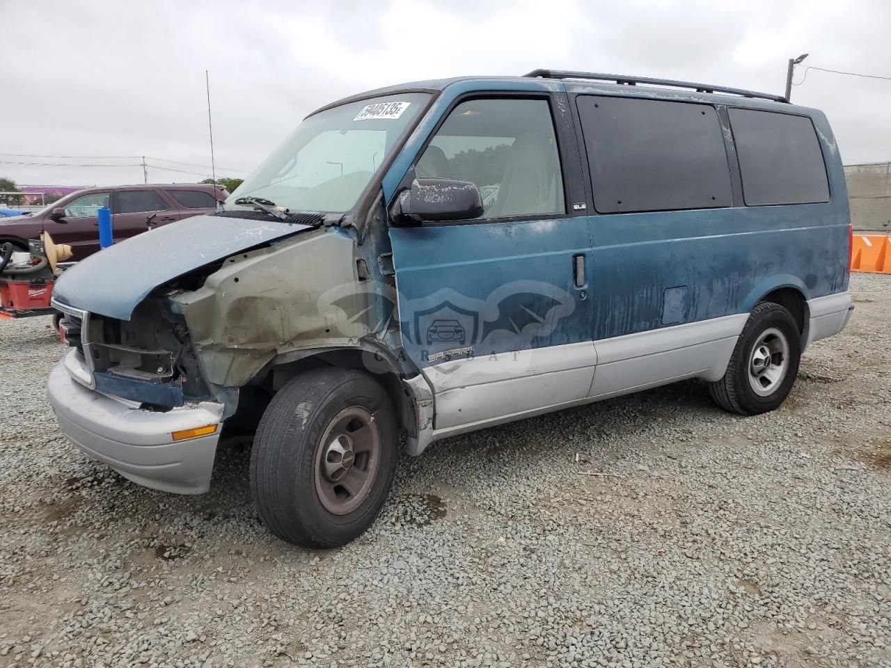 GMC Safari XT 4.3L 6 1998