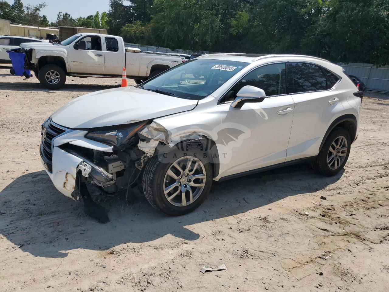 Lexus NX 200T BASE 2.0L  4 2016