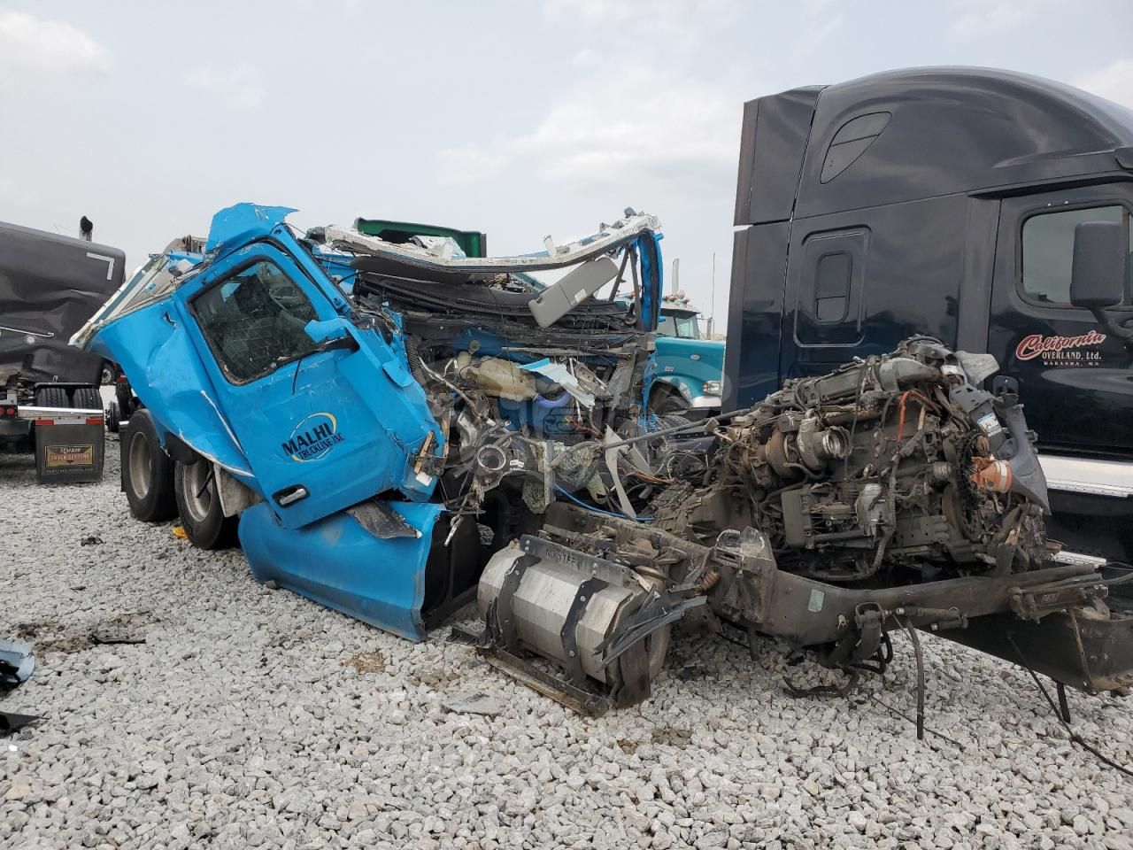Peterbilt 567/579/587 12.9L 6 2023