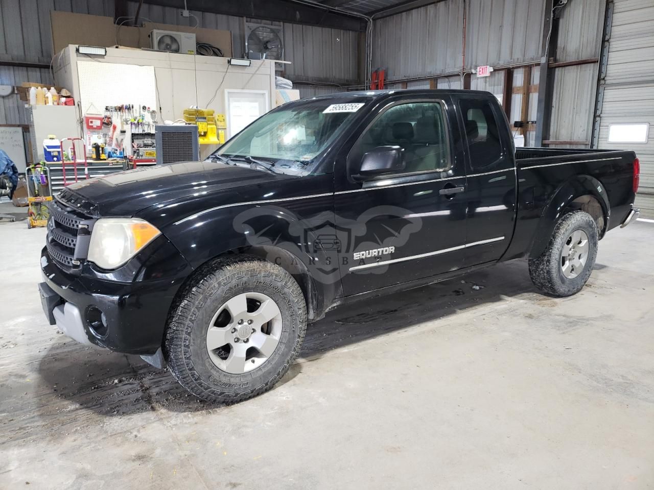 Suzuki Equator BASE 2.5L 4 2010