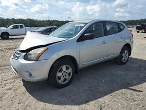 Nissan Rogue S 2.5L 4 2014