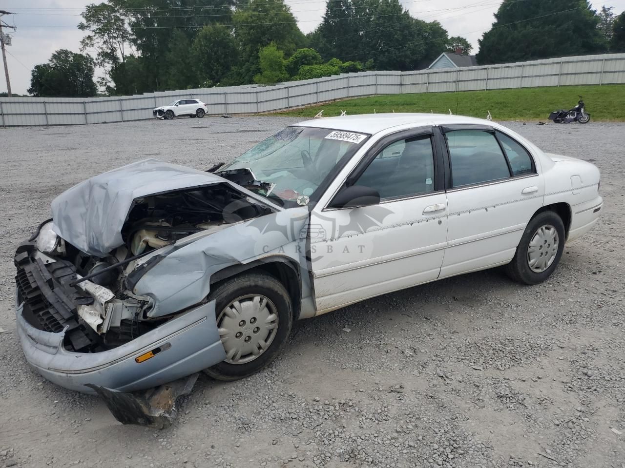 Chevrolet Lumina BASE 3.1L 6 1998