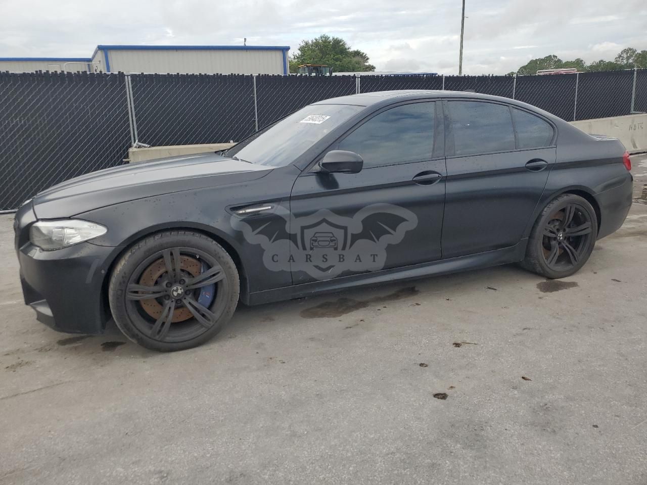 BMW M5 4.4L 8 2013