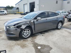 Ford Fusion SE 1.5L 4 2014
