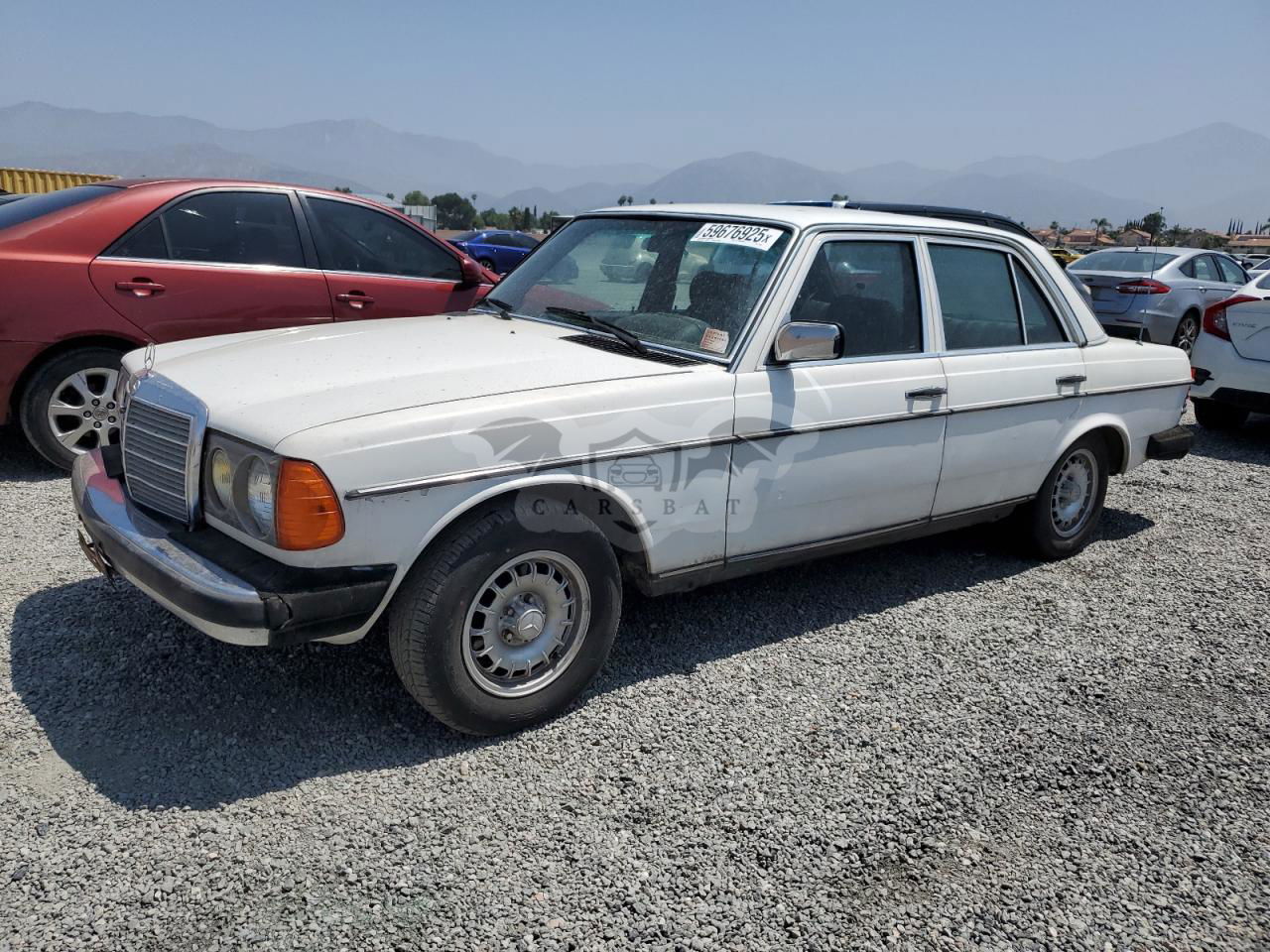 Mercedes-Benz 240 D 2.4L  4 1981