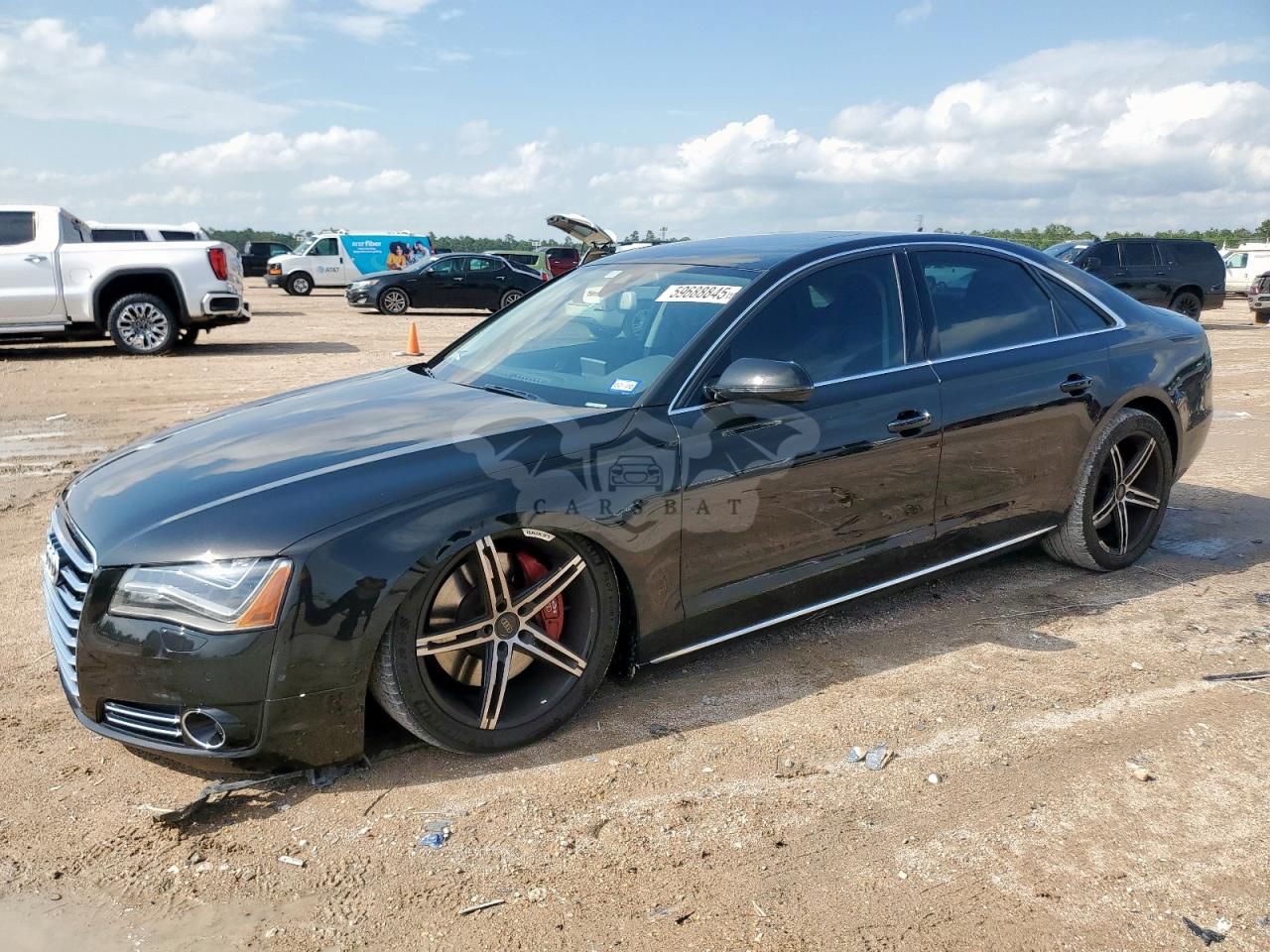 Audi A8 QUATTRO 4.2L 8 2011