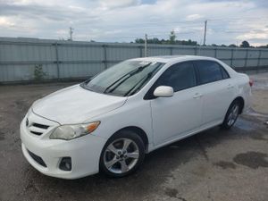 Toyota Corolla BASE 1.8L 4 2012