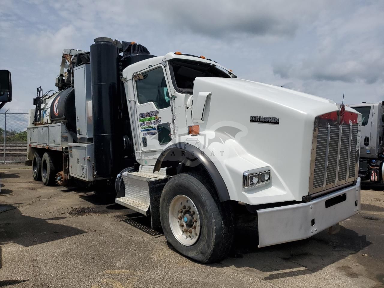 Kenworth T-series T800 11.9L 6 2013