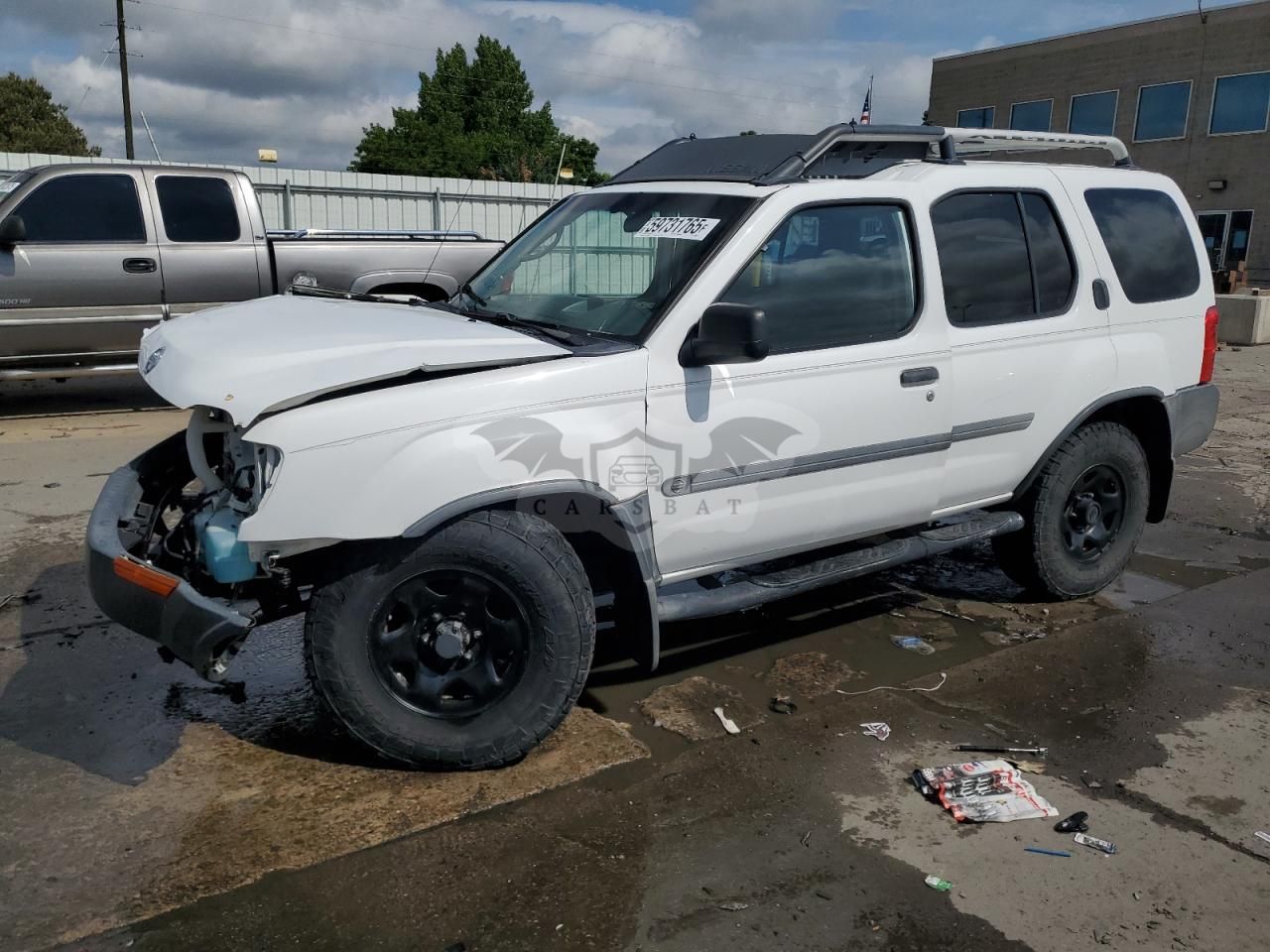 Nissan Xterra XE 3.3L 6 2002