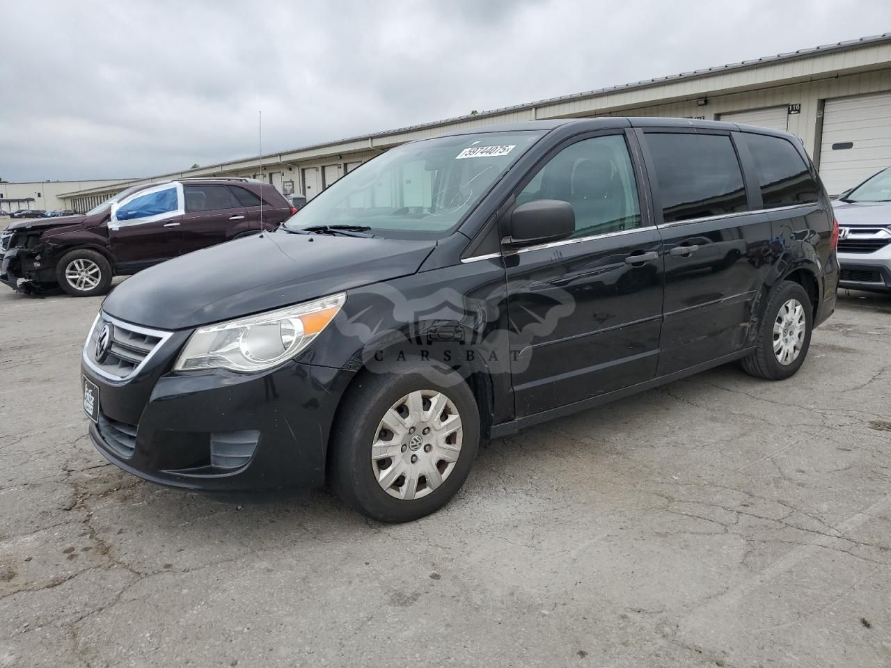 Volkswagen Routan S 3.6L 6 2011