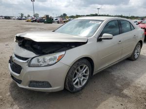 Chevrolet Malibu 1LT 2.5L 4 2015