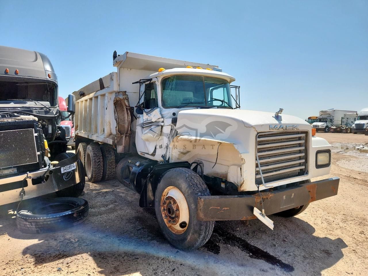 Mack 600 RD600 6 2001