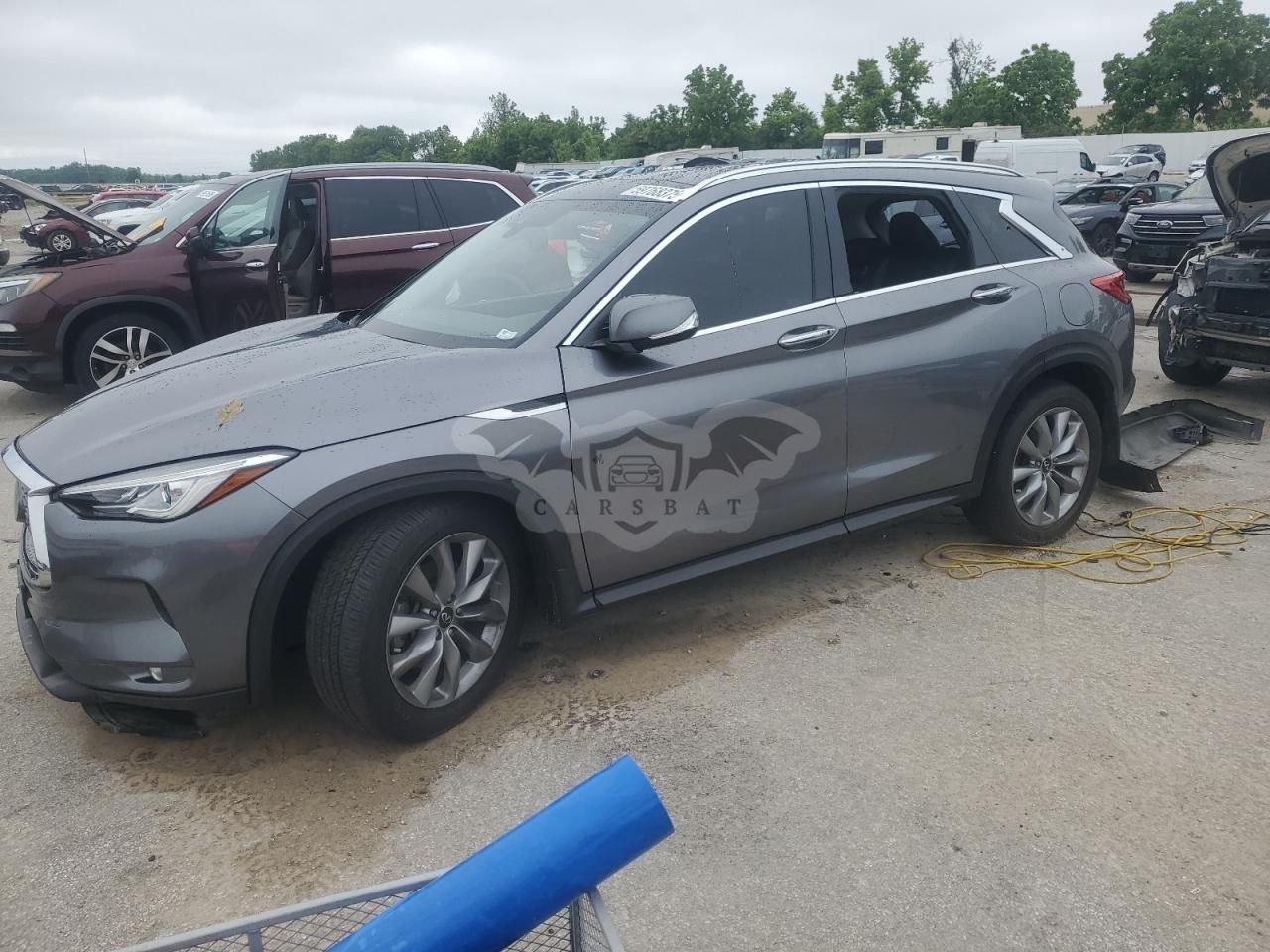 Infiniti QX50 LUXE 2.0L 4 2021