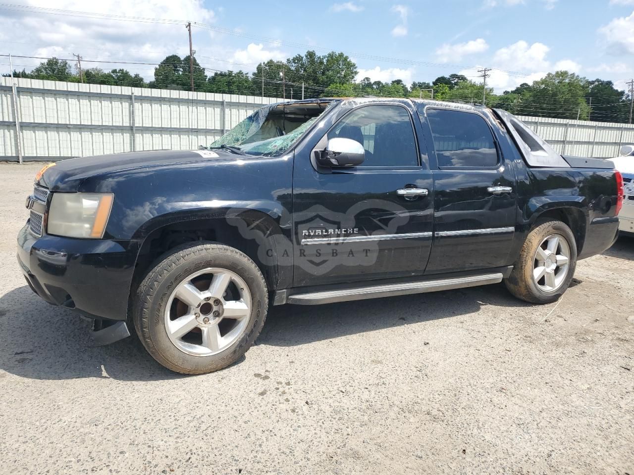 Chevrolet Avalanche LTZ 5.3L 8 2011