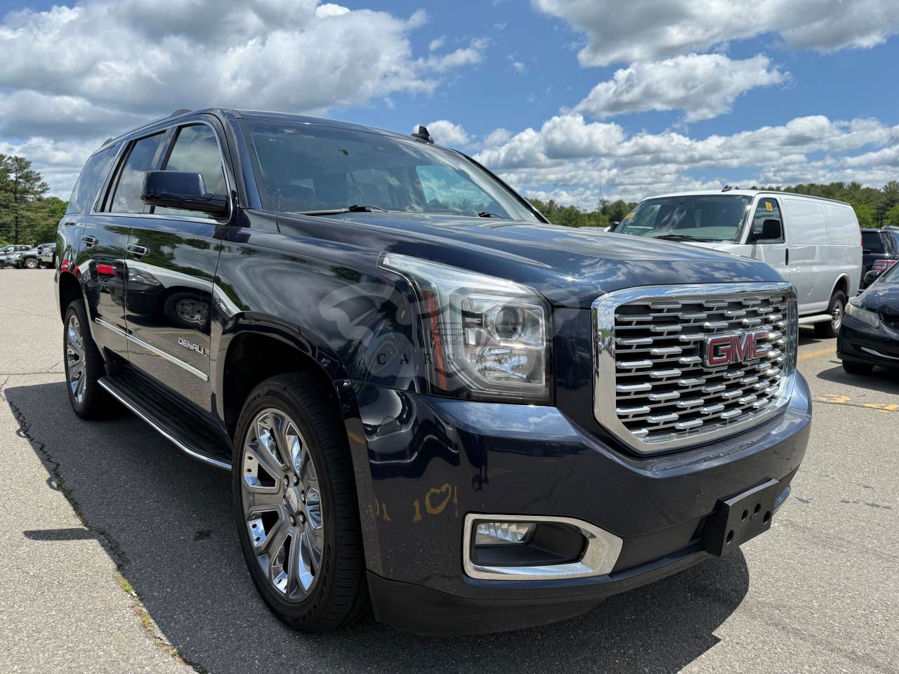 GMC Yukon DENALI 6.2L  8 2019