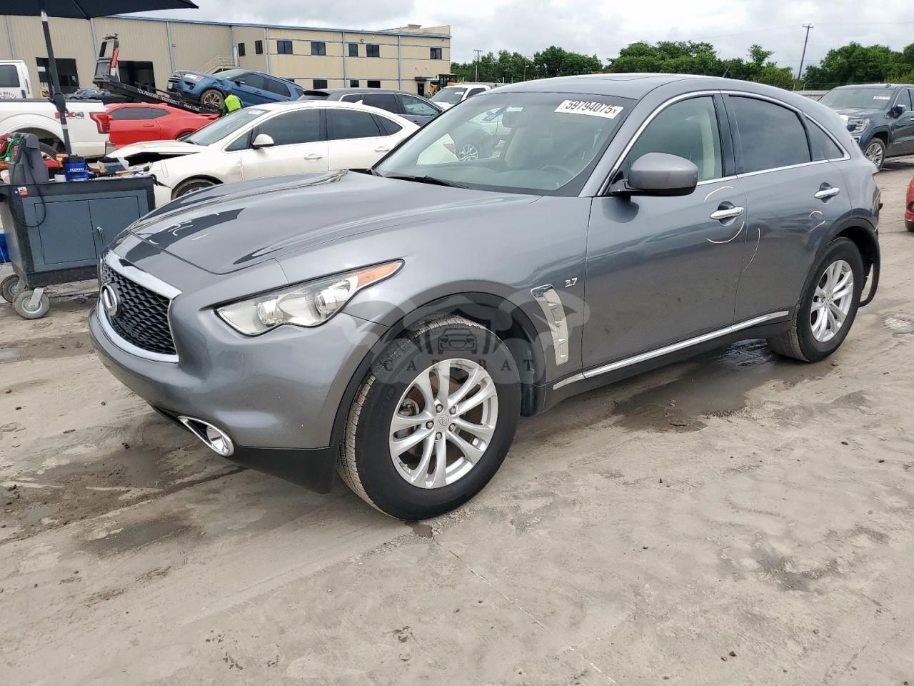 Infiniti QX70 3.7L 6 2017