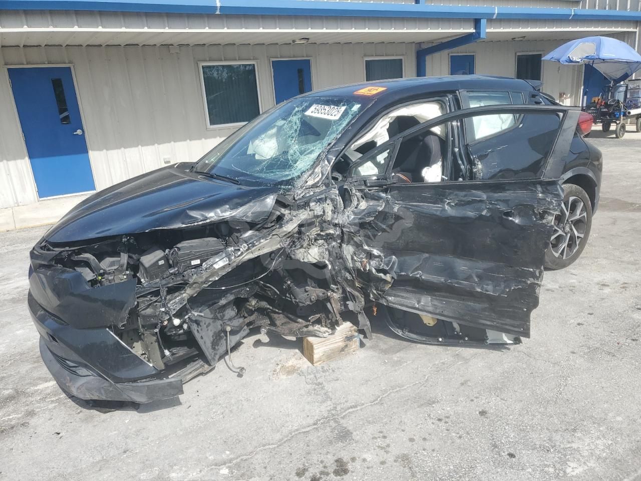Toyota C-HR XLE 2.0L 4 2018