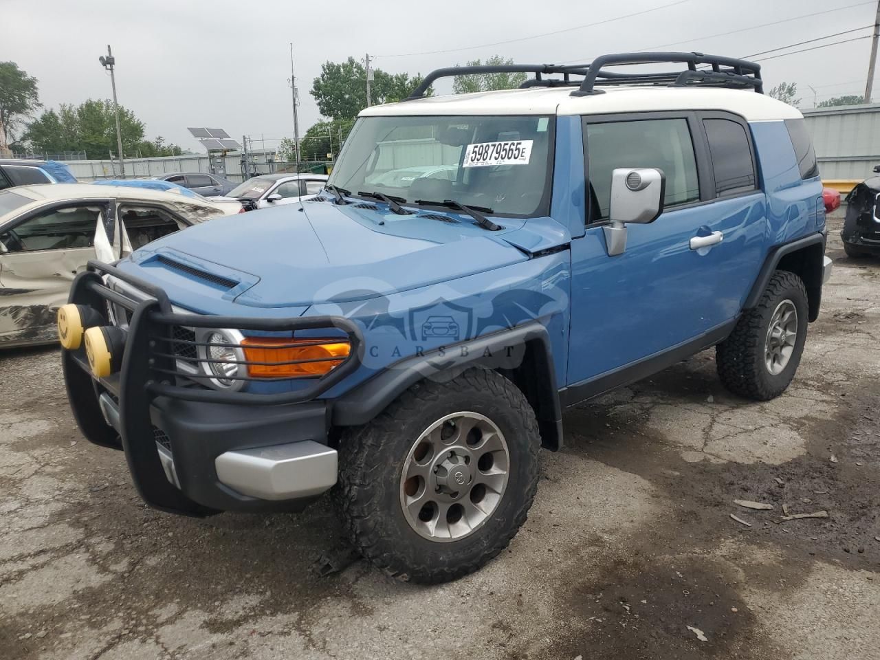 Toyota FJ Cruiser 4.0L 6 2012