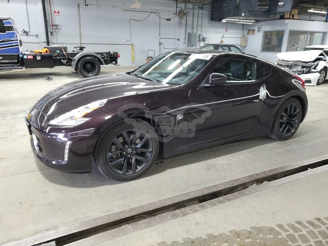Nissan 370z BASE 3.7L 6 2015