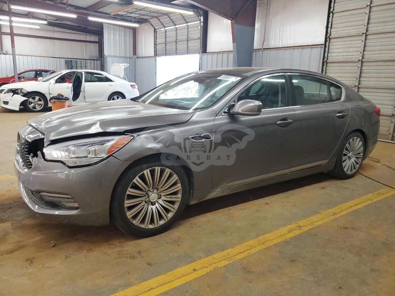 Kia K900 (K9) 5.0L 8 2015