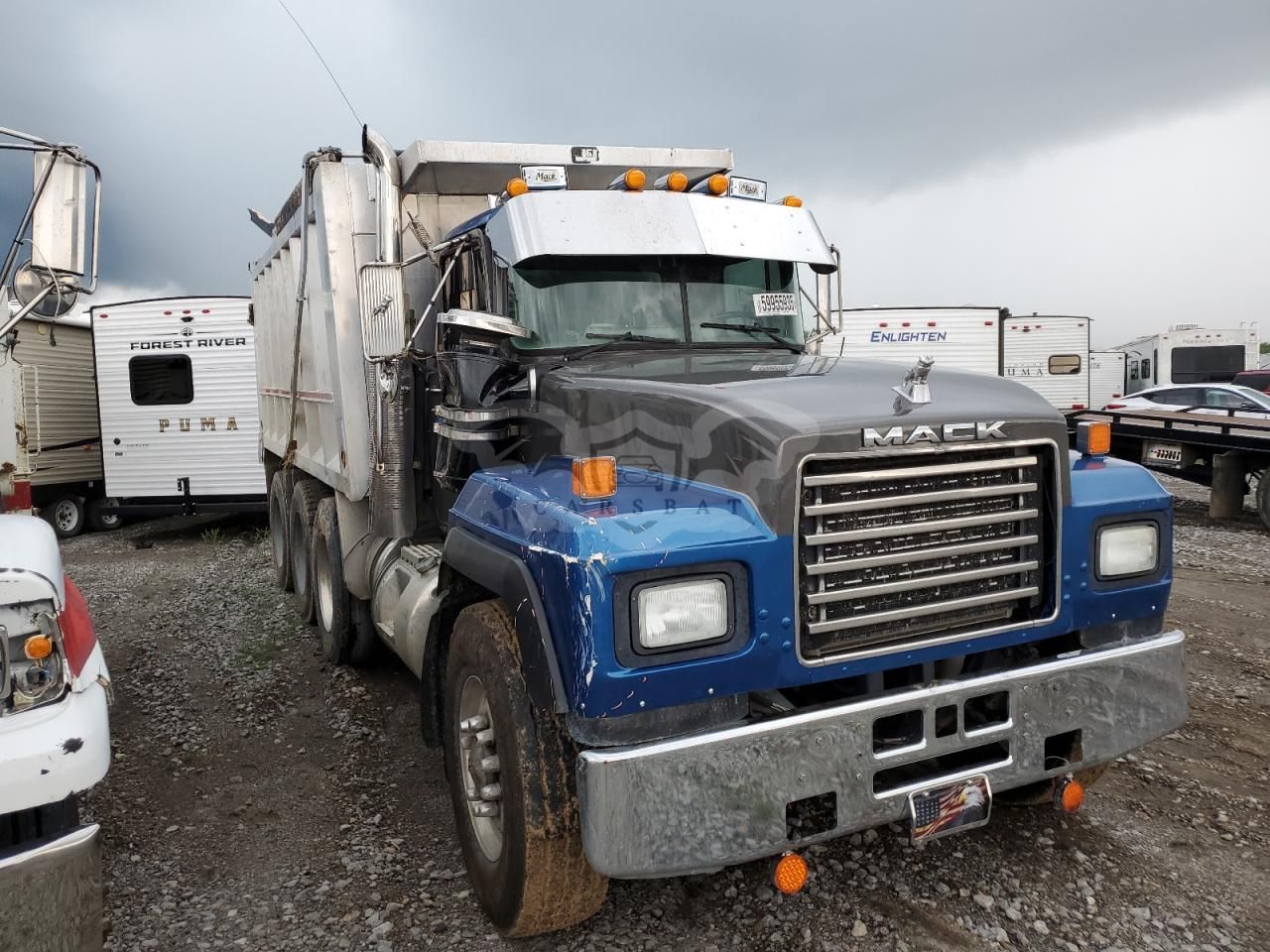 Mack 600 RD600 6 2000