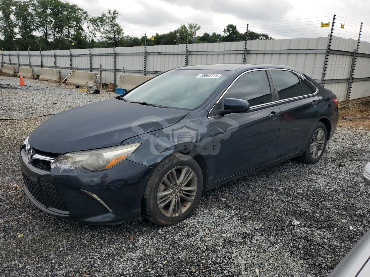 Toyota Camry LE 2.5L  4 2017