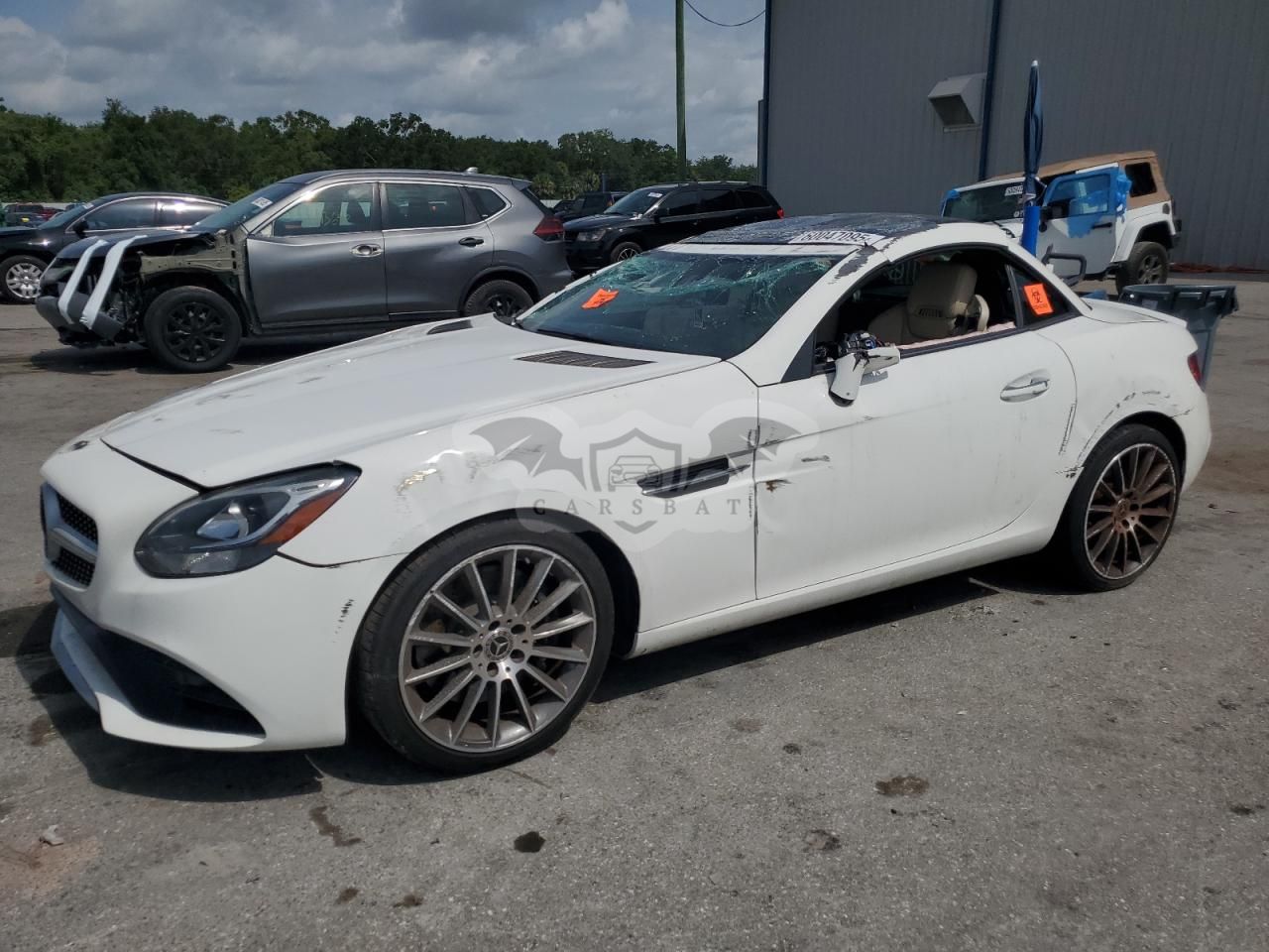 Mercedes-Benz SLC 300 2.0L 4 2020