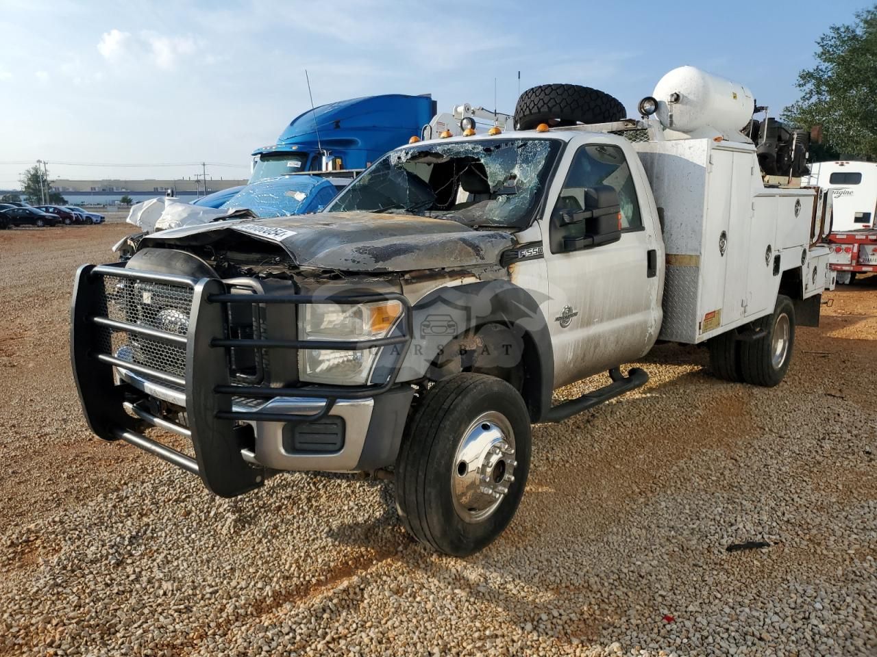 Ford F550 SUPER DUTY 6.7L 8 2011