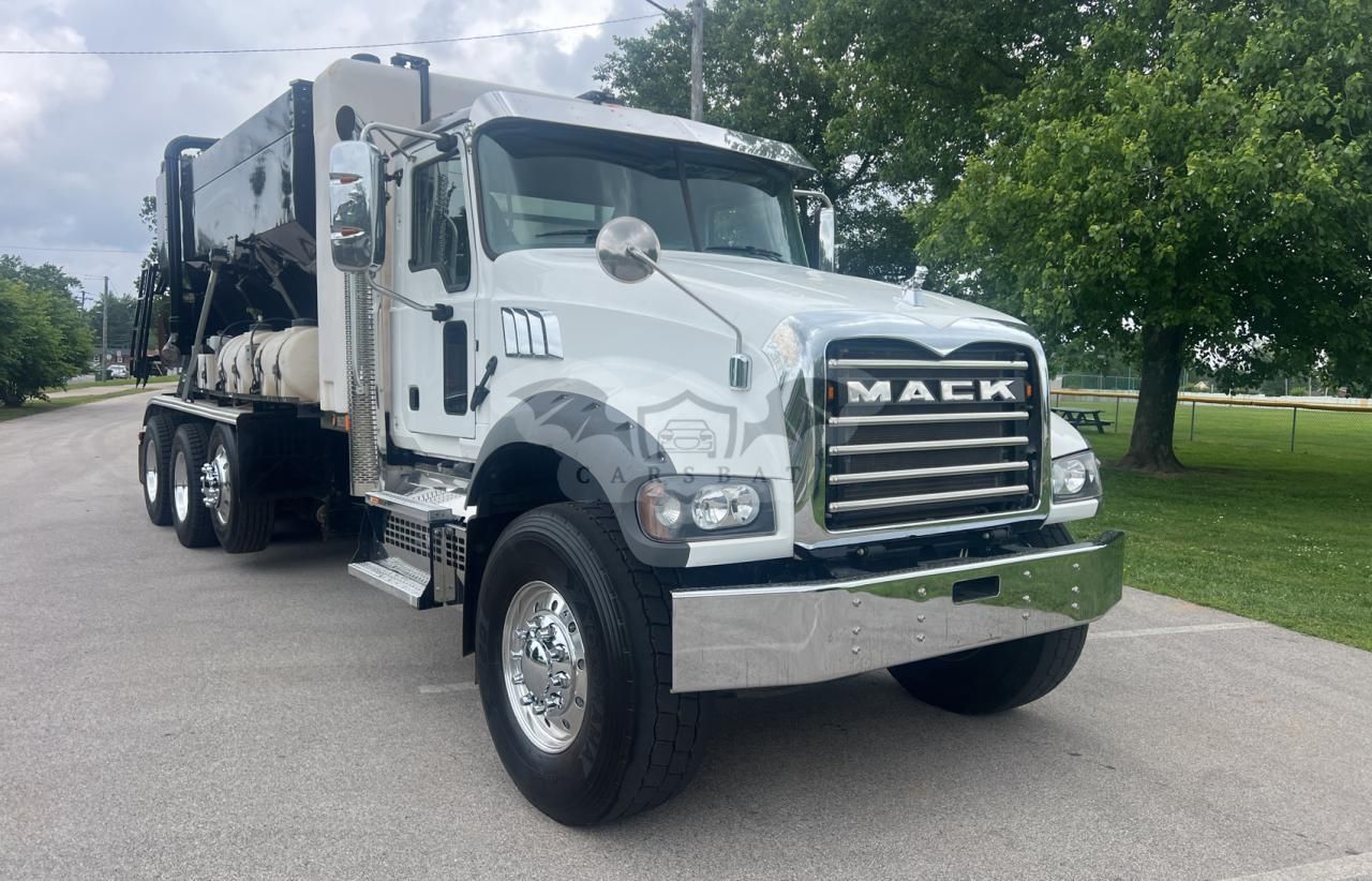 Mack Granite 10.8L 6 2024
