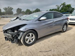 Hyundai Elantra SE 1.8L 4 2015