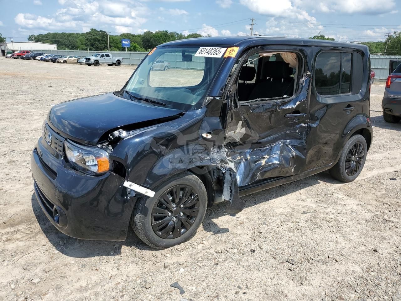 Nissan Cube BASE 1.8L 4 2011