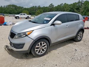 Kia Sportage LX 2.4L 4 2015
