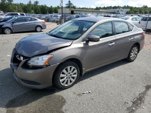 Nissan Sentra S 1.8L 4 2015