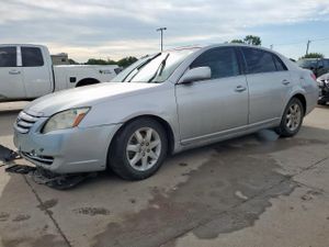 Toyota Avalon XL 3.5L 6 2005