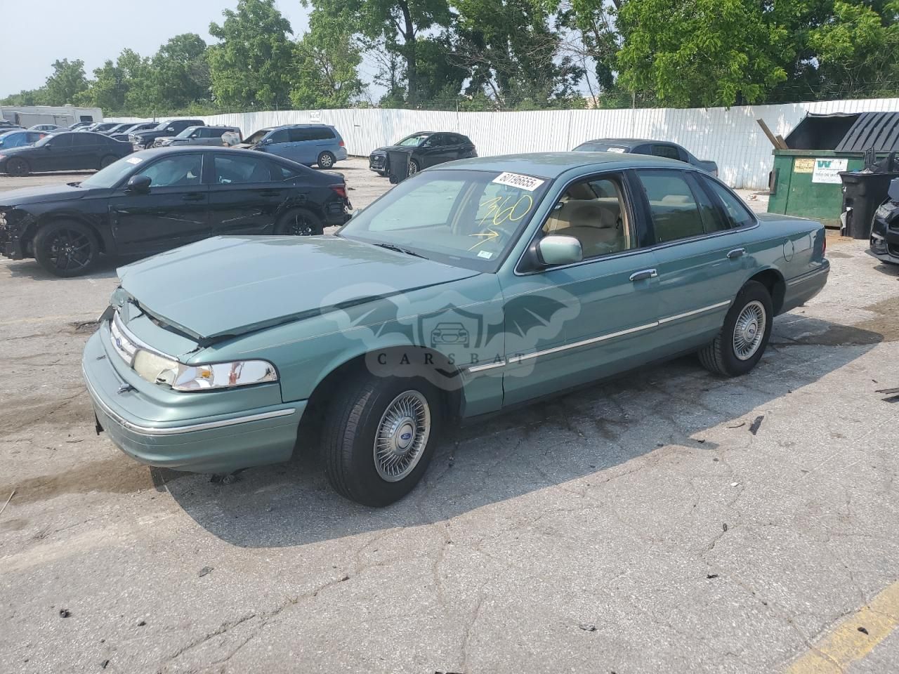 Ford Crown 4.6L 8 1997