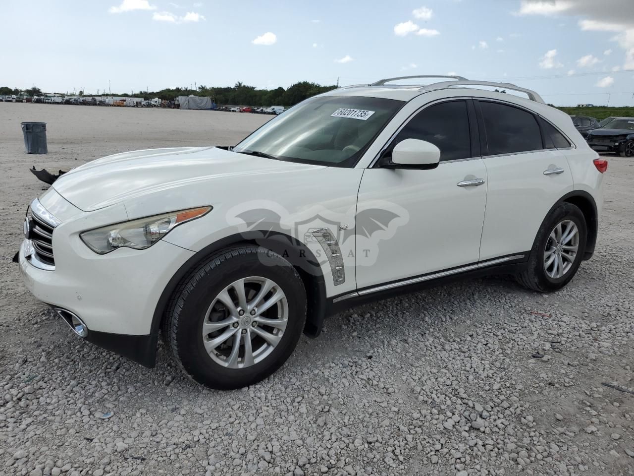 Infiniti QX70 3.7L 6 2014