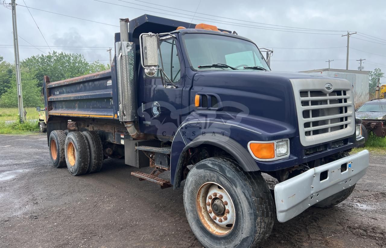 Sterling Truck L line 9500 6 2004