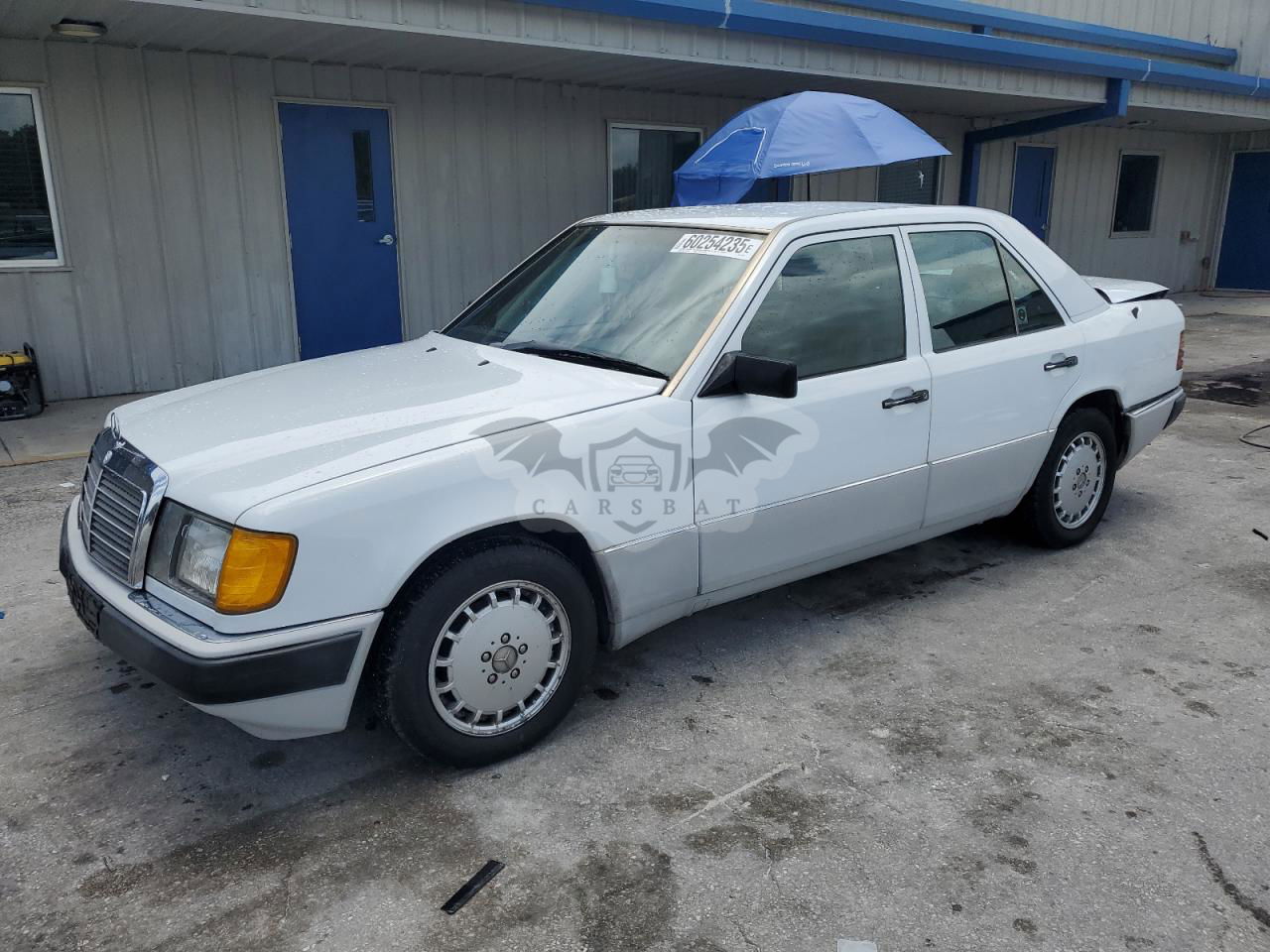 Mercedes-Benz 300 D 2.5L  5 1992