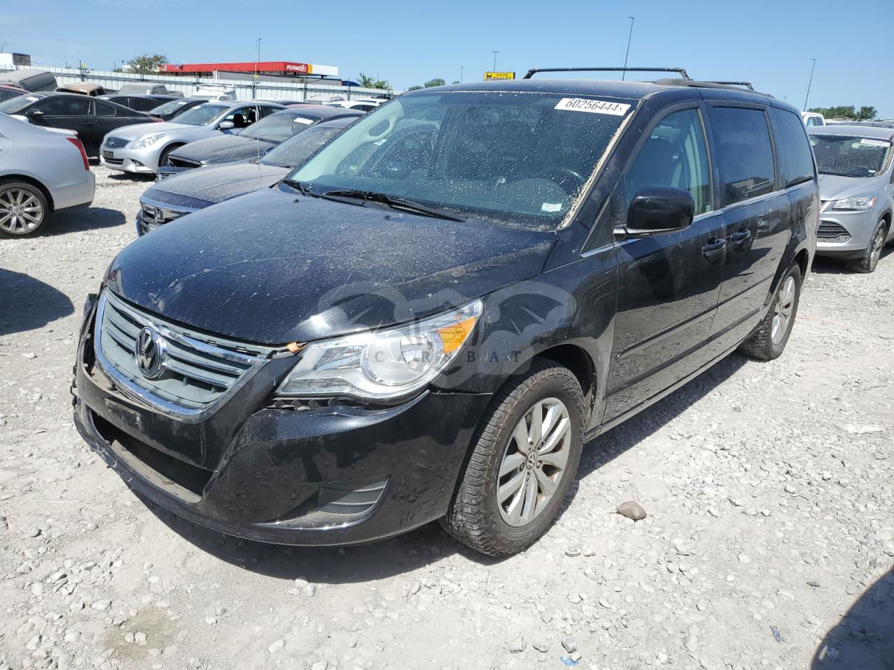 Volkswagen Routan SE 3.6L  6 2012