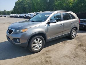 Kia Sorento BASE 2.4L 4 2011