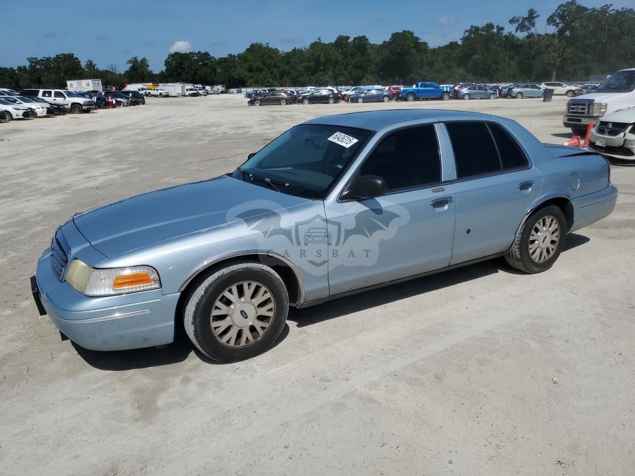 Ford Crown LX 4.6L 8 2004