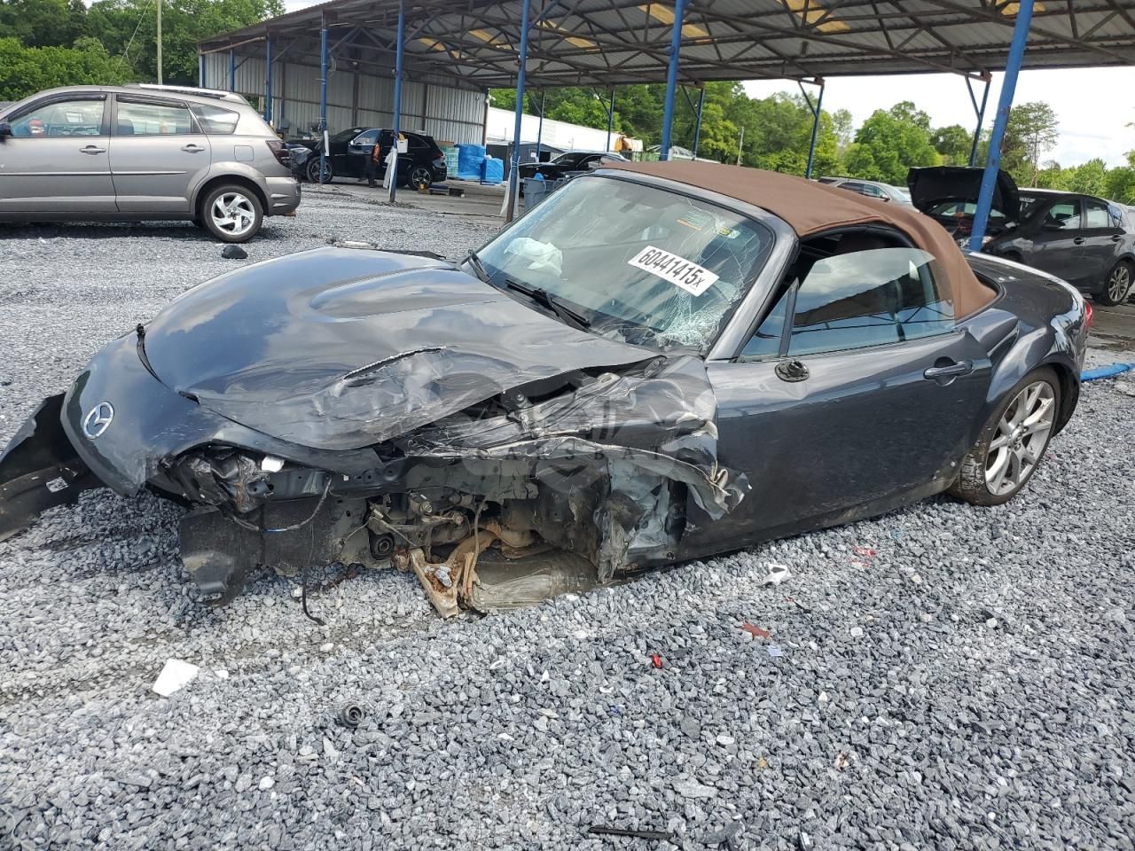Mazda MX-5 (Miata) GRAND TOURING 2.0L 4 2015
