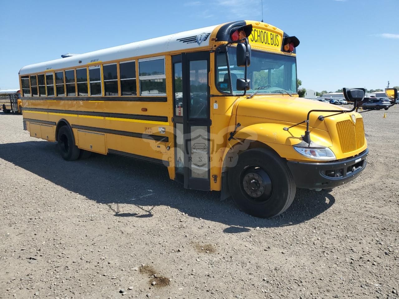IC Corporation CE Series CE 7.6L 6 2014