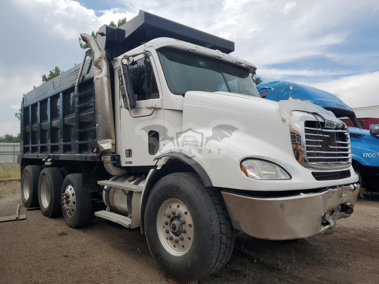 Freightliner Columbia 112 12.8L 6 2007