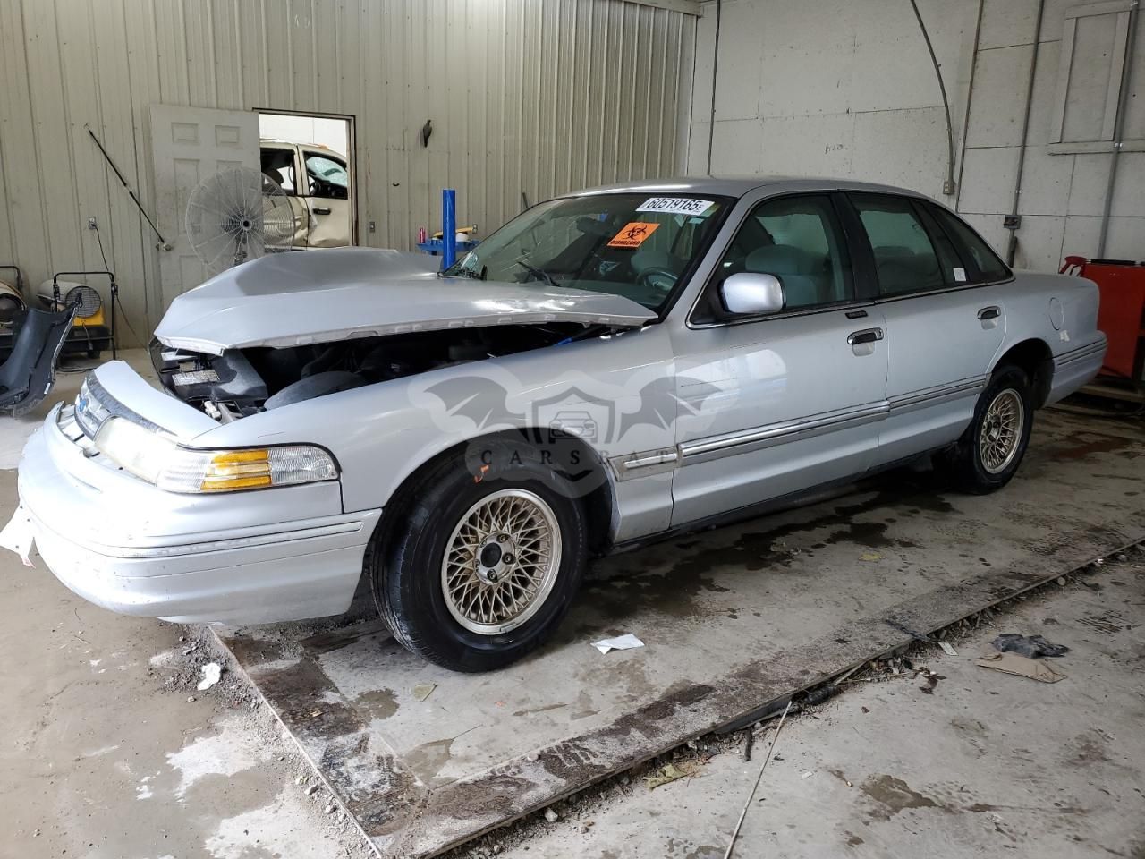 Ford Crown LX 4.6L 8 1996